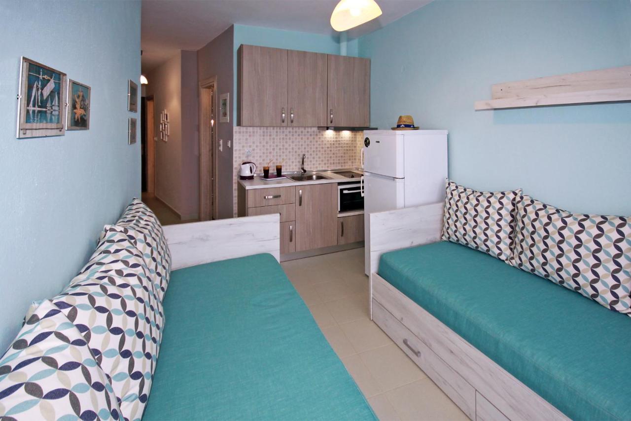 Acrothea Apartments Ormos Panagias Extérieur photo