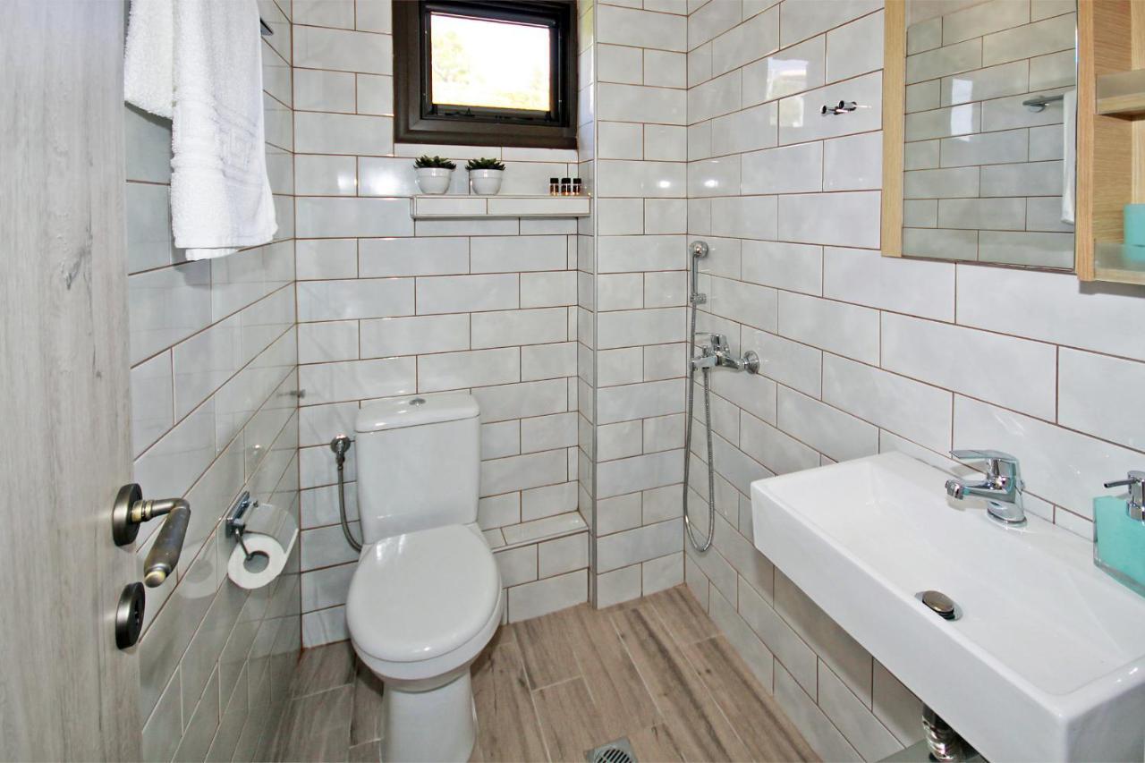 Acrothea Apartments Ormos Panagias Extérieur photo