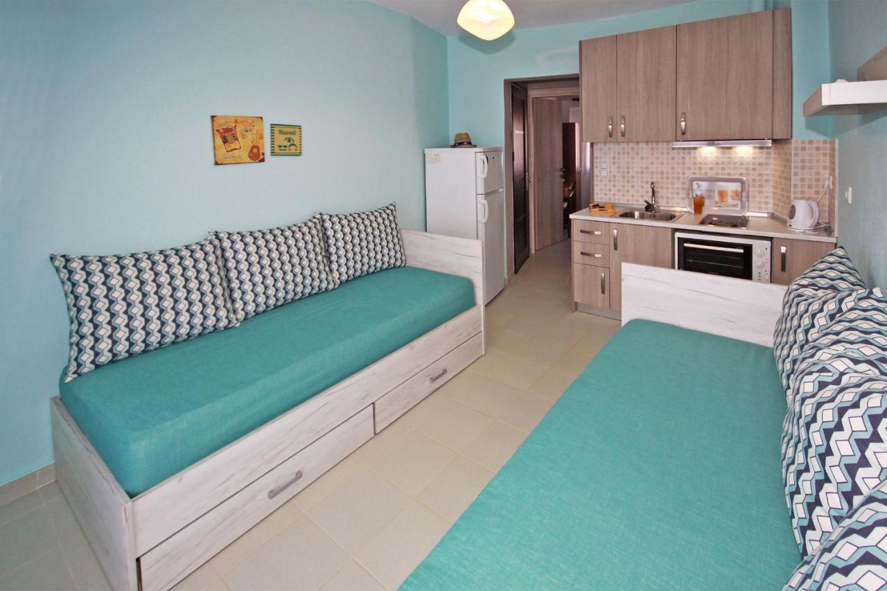 Acrothea Apartments Ormos Panagias Extérieur photo